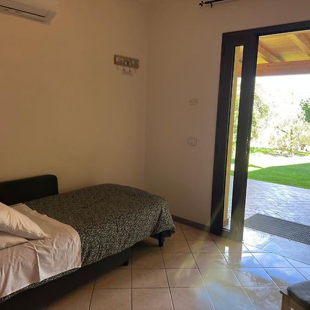 Agriturismo Il Giardino Degli Olivi Appartamenti Кастільйоне-делла-Пеская Екстер'єр фото